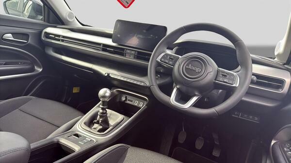 Jeep Avenger 1.2 E-hybrid Summit Dct 2025 Grey #32