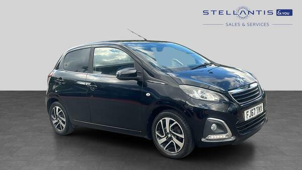 Peugeot 108 1.2 Puretech Allure Hatchback Eu Black