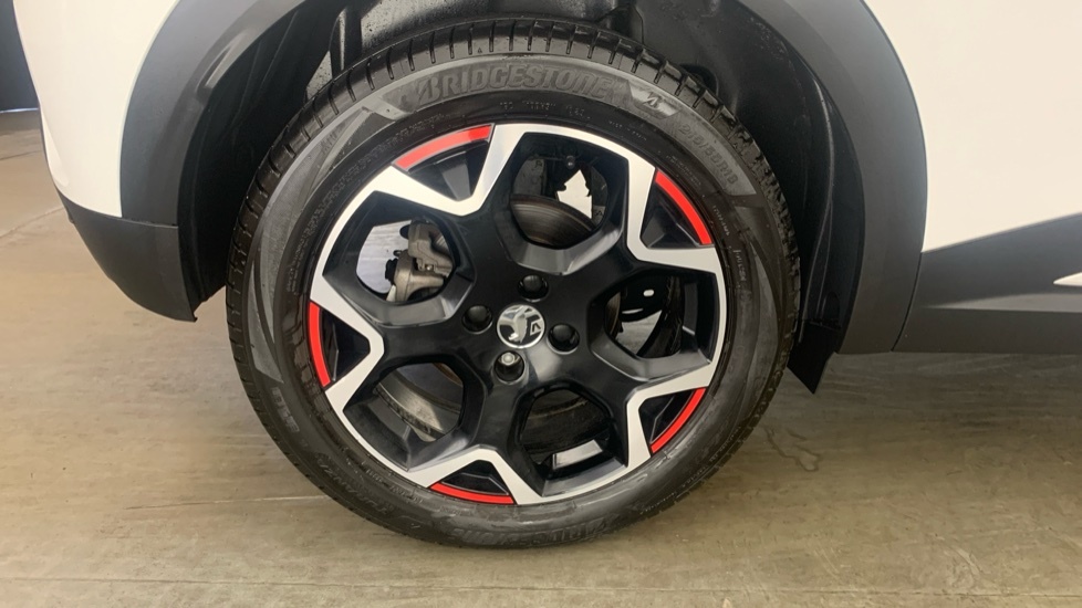 Vauxhall Mokka-e Ultimate White #25