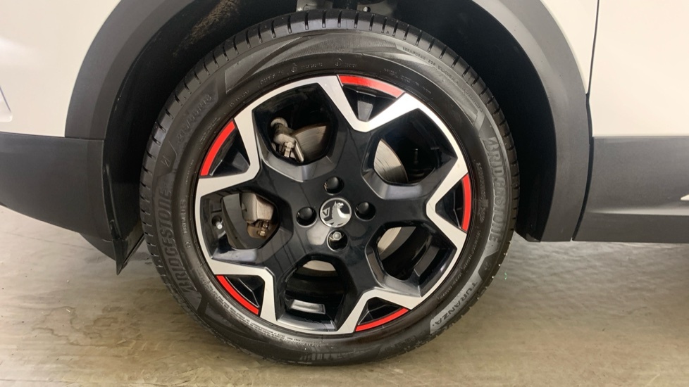 Vauxhall Mokka-e Ultimate White #21