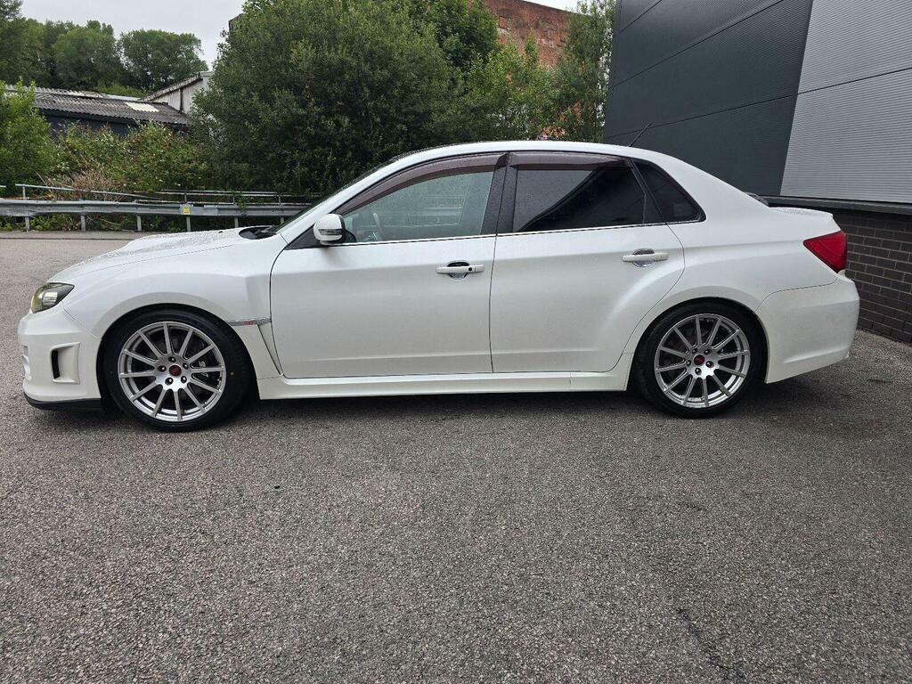 Subaru Impreza Ts Saloon 2.5 White #4