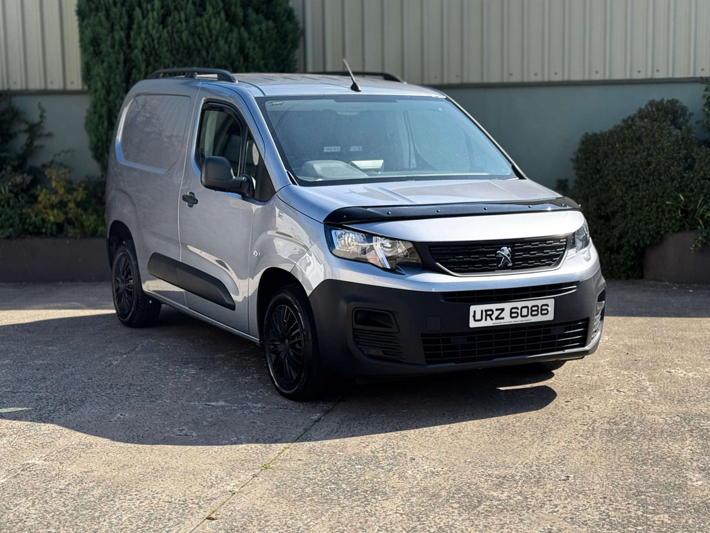 Peugeot Partner Professional Premium Bhdi