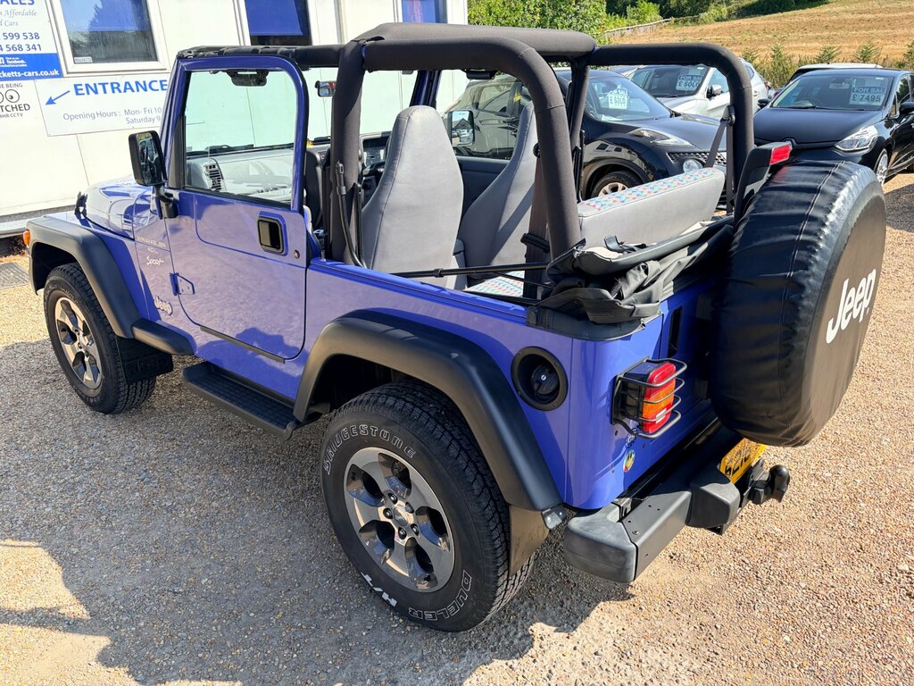 Jeep Wrangler 4.0 Sport Convertible. Retro Classic 4X4. Low Mile Blue #4