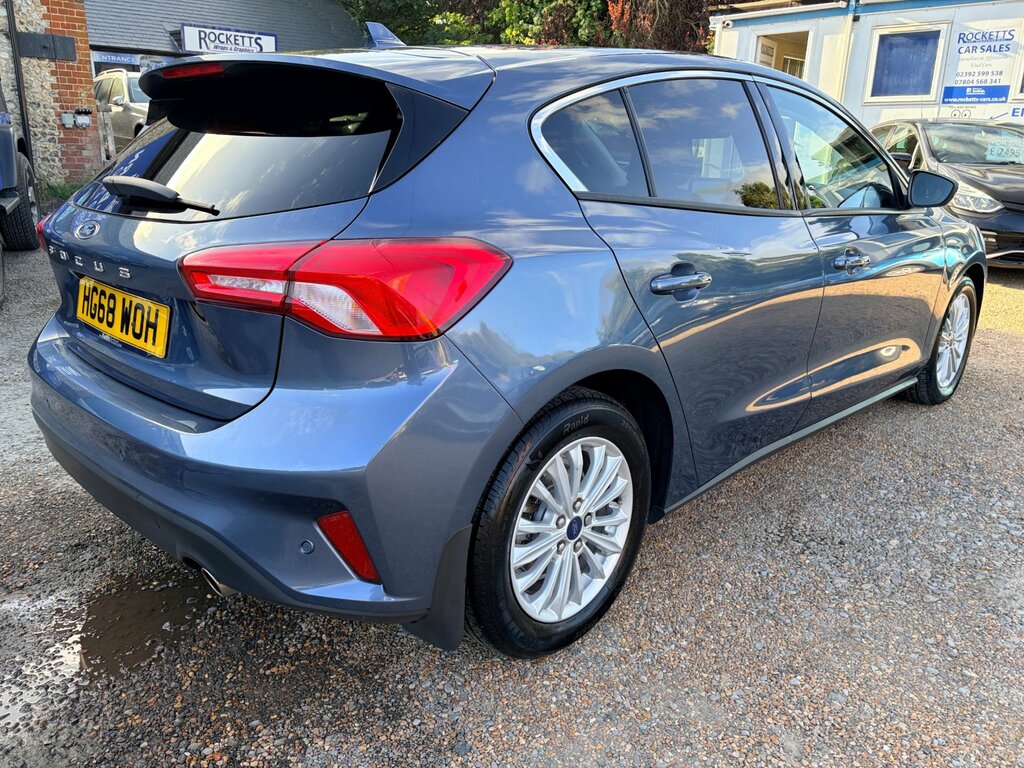 Ford Focus 1.0 Titanium High Spec. 5 Blue #3
