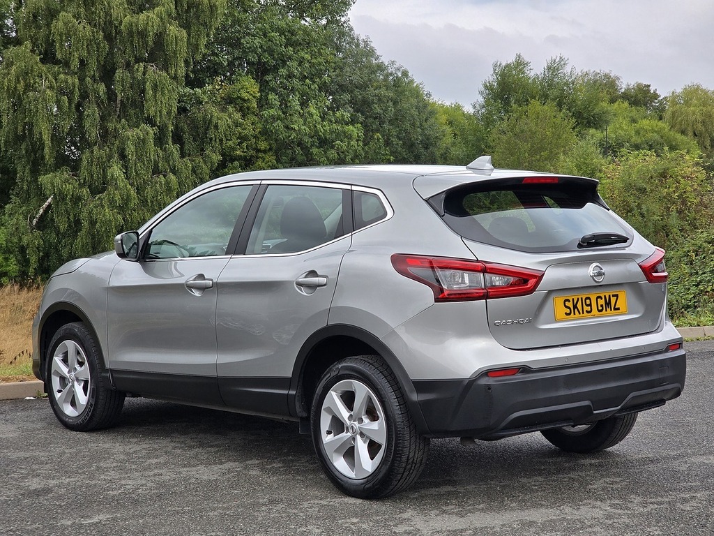 Nissan Qashqai Dig-t Acenta Premium SK19GMZ Silver #2