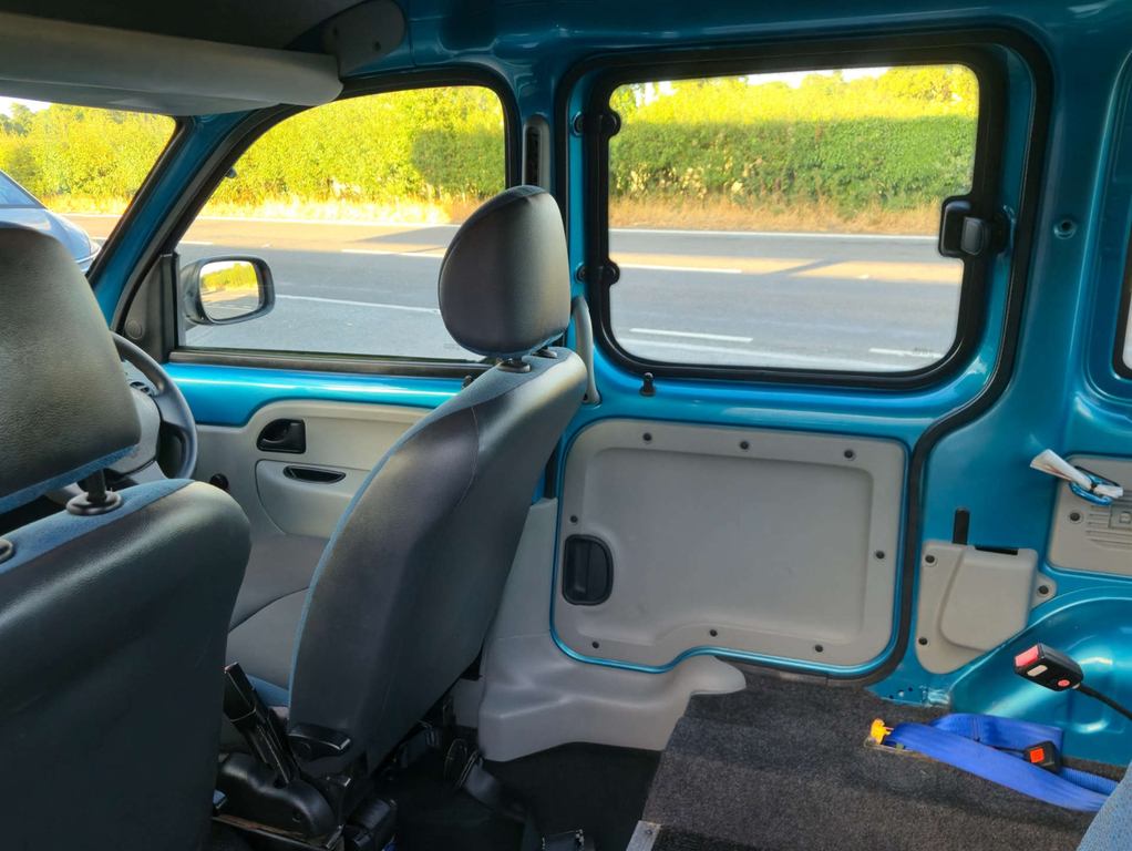 Renault Kangoo Expression 16V E4 Grey #27