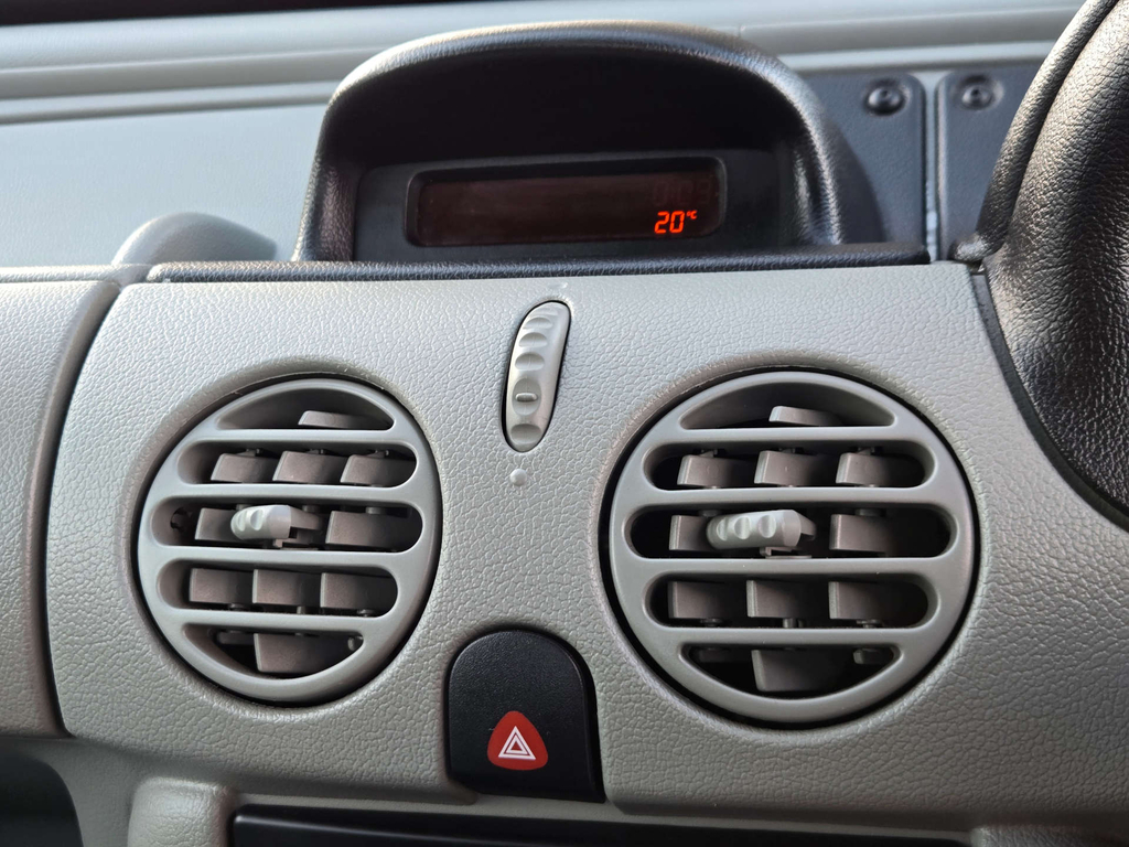 Renault Kangoo Expression 16V E4 Grey #35