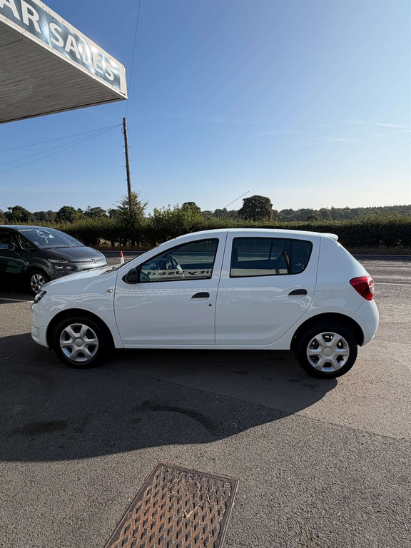 Dacia Sandero Ambiance White #3