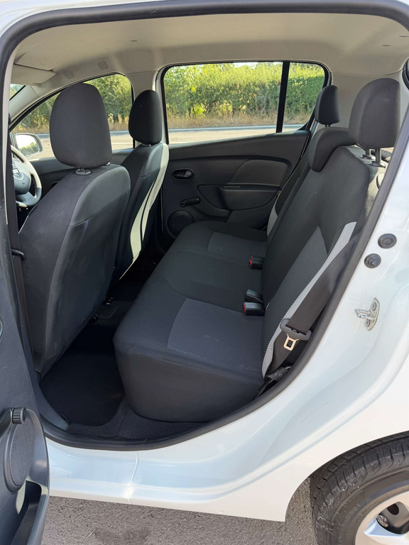 Dacia Sandero Ambiance White #14