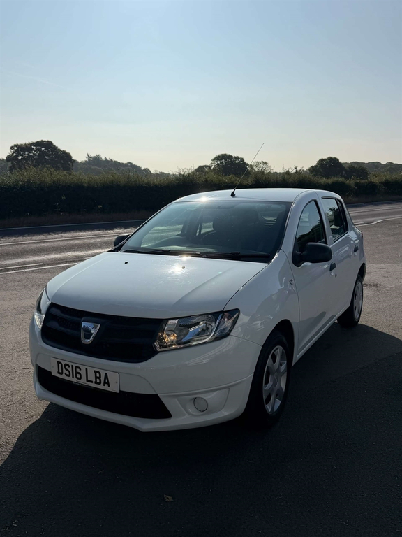 Dacia Sandero Ambiance White #2