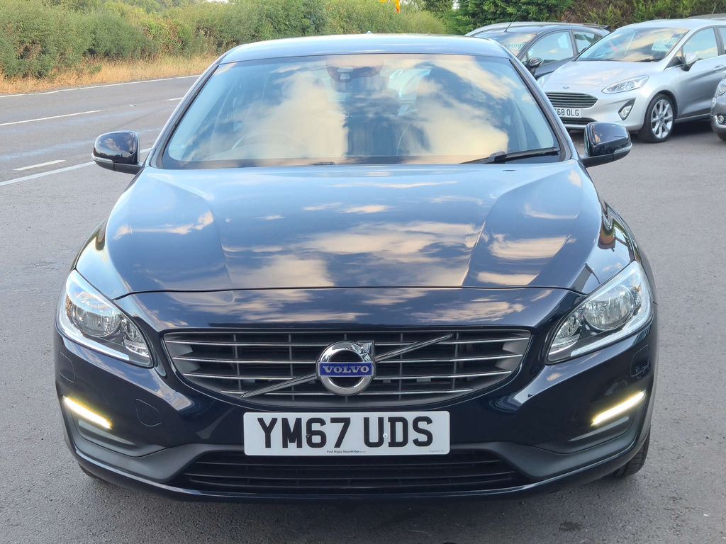 Volvo S60 D4 R-design Lux Nav Black #10