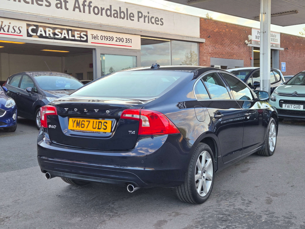 Volvo S60 D4 R-design Lux Nav Black #7
