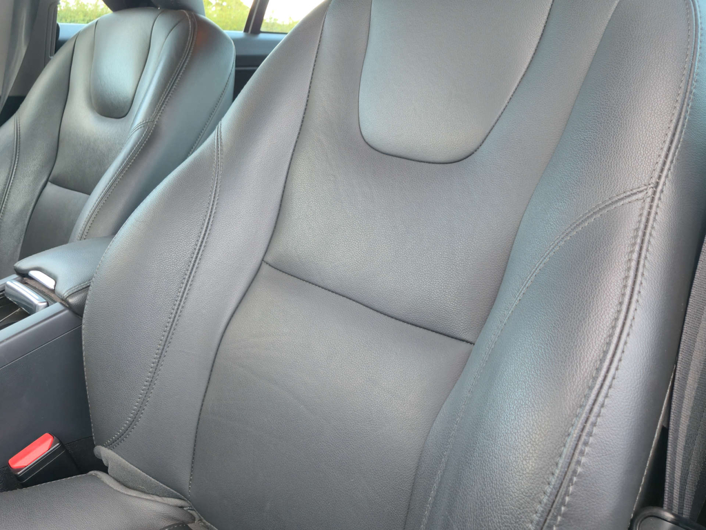Volvo S60 D4 R-design Lux Nav Black #33