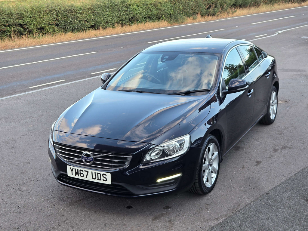 Volvo S60 D4 R-design Lux Nav Black #13
