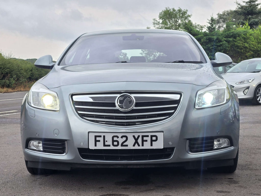 Vauxhall Insignia Hatchback 2.0 Silver #11