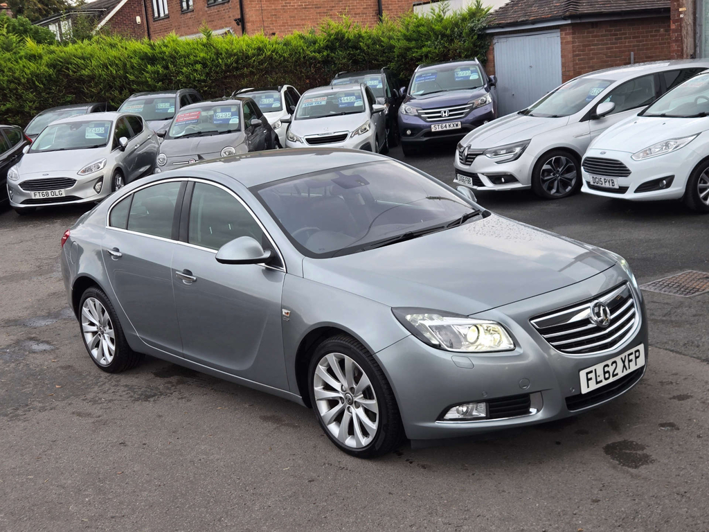 Vauxhall Insignia Hatchback 2.0 Silver #16