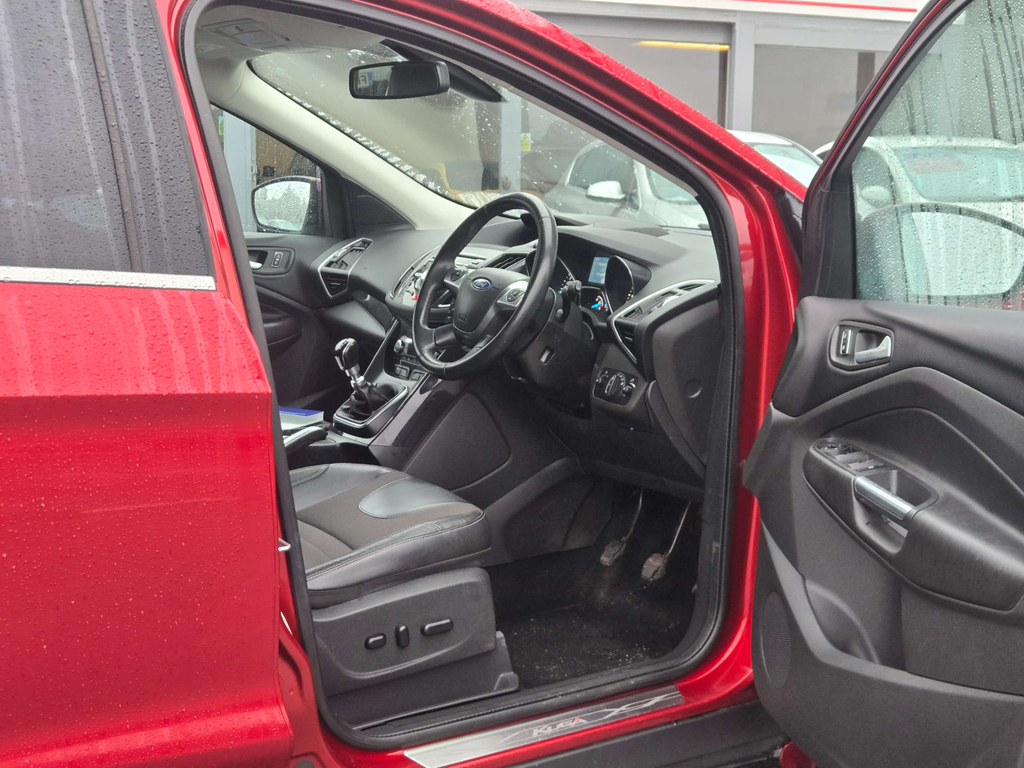 Ford Kuga Titanium X Red #17