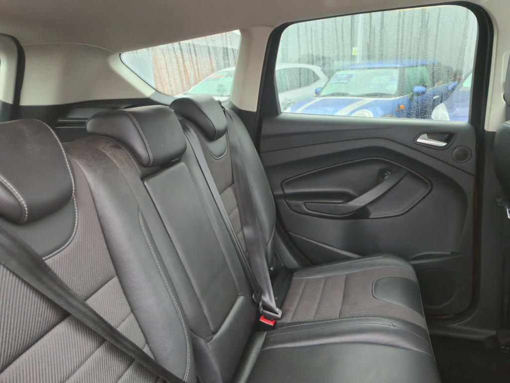 Ford Kuga Titanium X Red #27