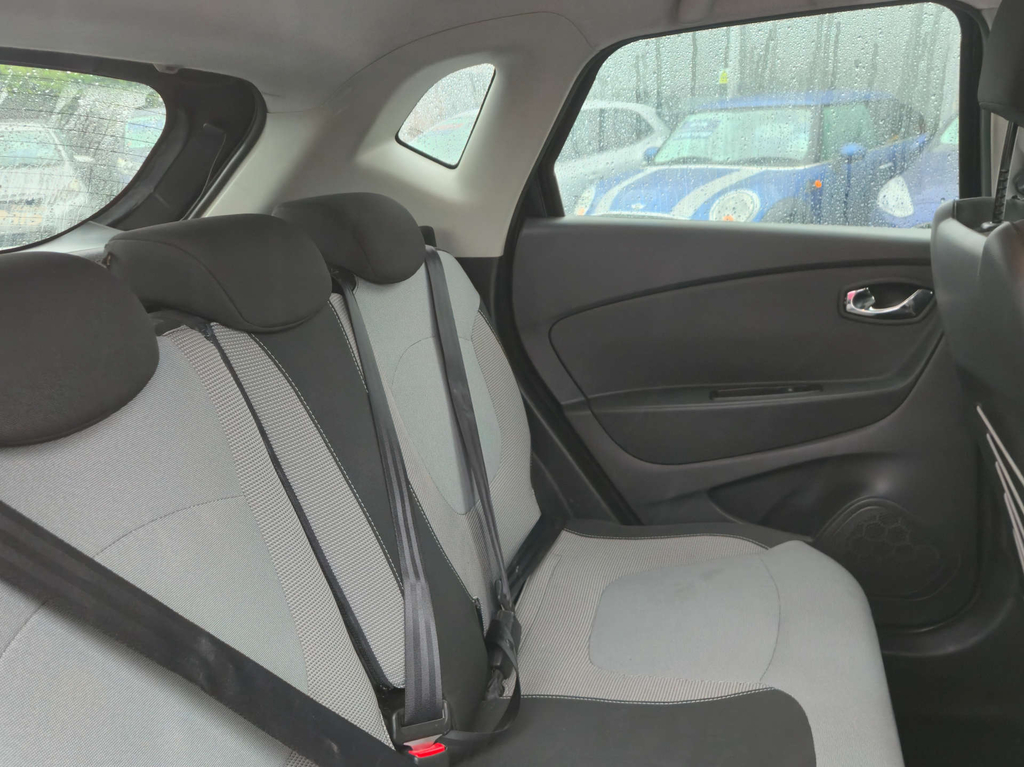 Renault Captur  Brown #23