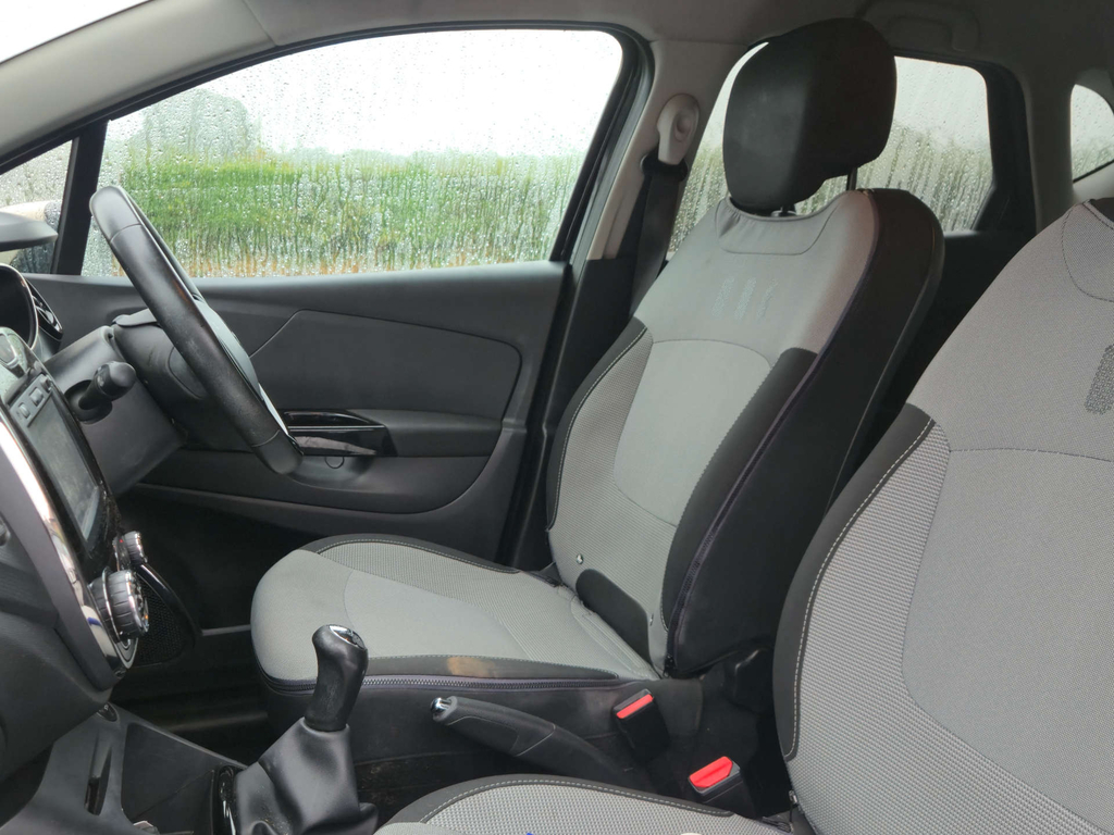 Renault Captur  Brown #29