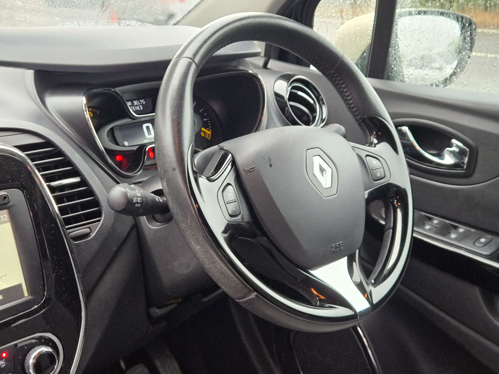 Renault Captur  Brown #27
