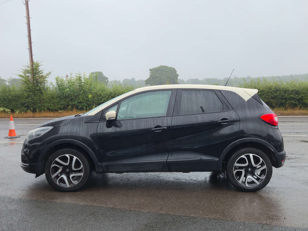 Renault Captur Dynamique S Medianav Energy Dci Ss Black #3