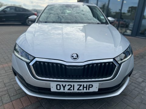 Skoda Octavia Se Technology Tsi OY21ZHP Silver #3