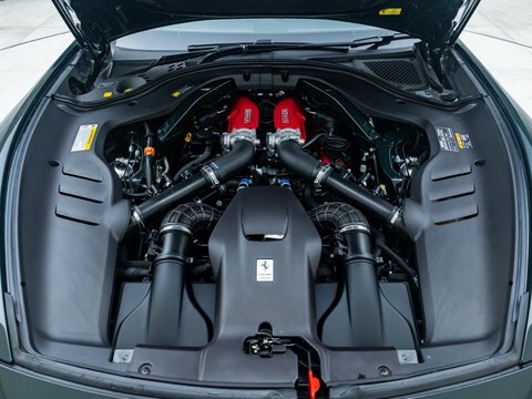 Ferrari 3.9 T V8 Crema #34