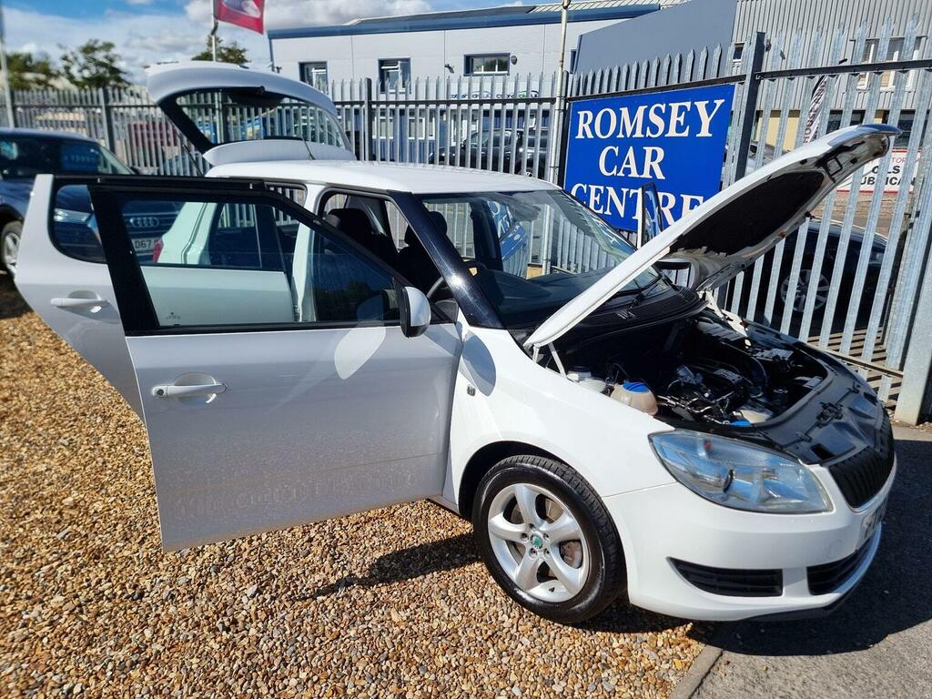 Skoda Fabia Hatchback Red #8