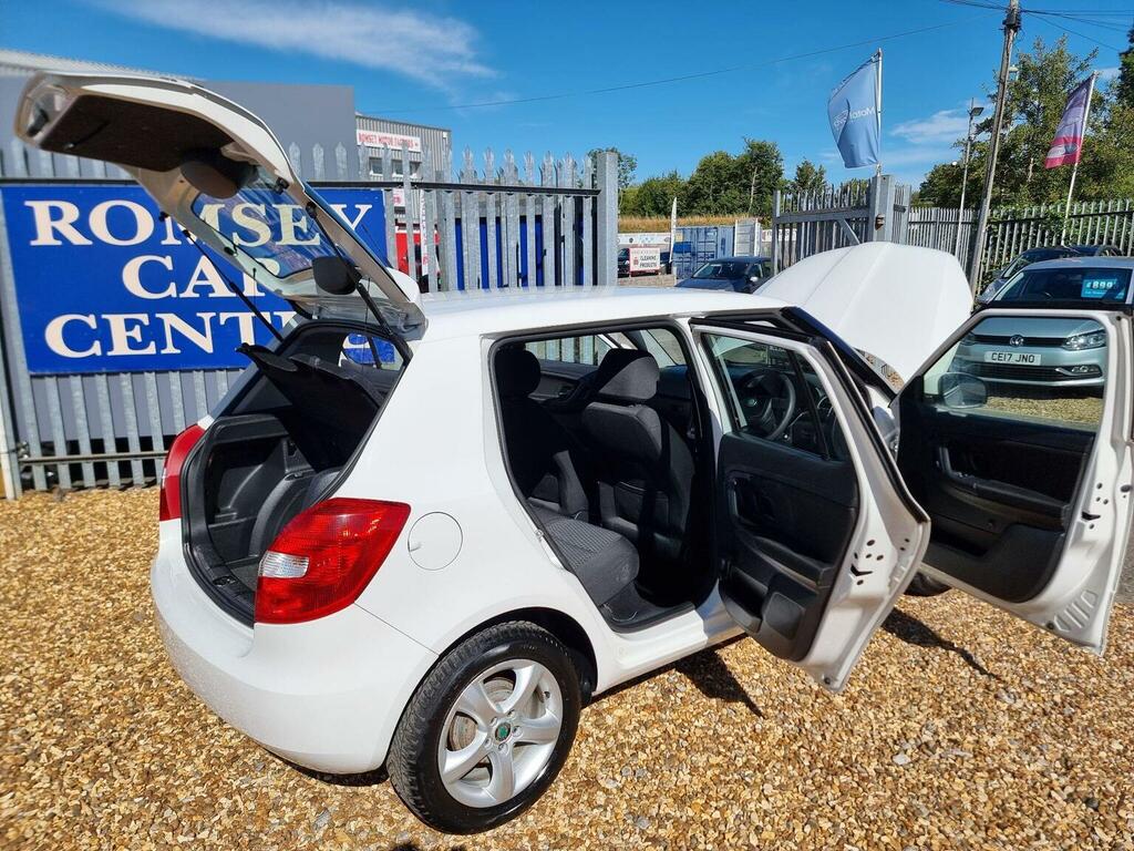 Skoda Fabia Hatchback Red #15