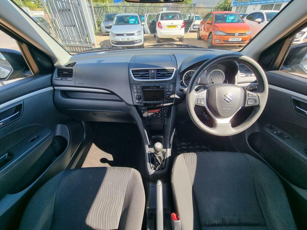 Suzuki Swift Hatchback White #17