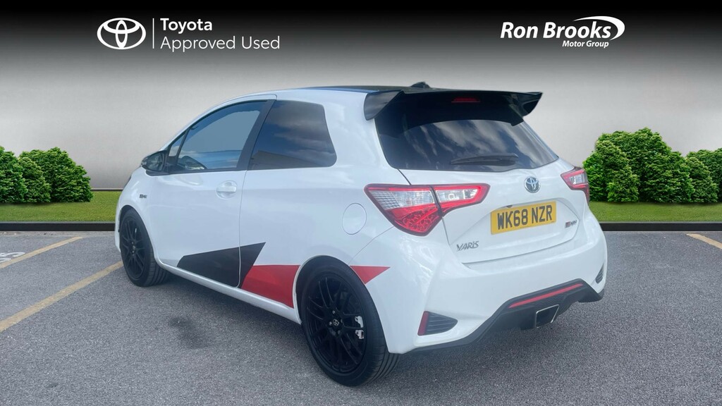 Toyota Yaris 1.8 Dual Vvt-i Grmn Euro 6 White #4