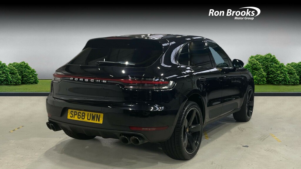 Porsche Macan 2.0T Pdk 4Wd Euro 6 Ss Black #2