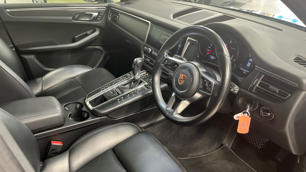 Porsche Macan 2018 67 S  #43