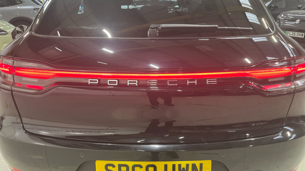 Porsche Macan 2018 67 S  #33