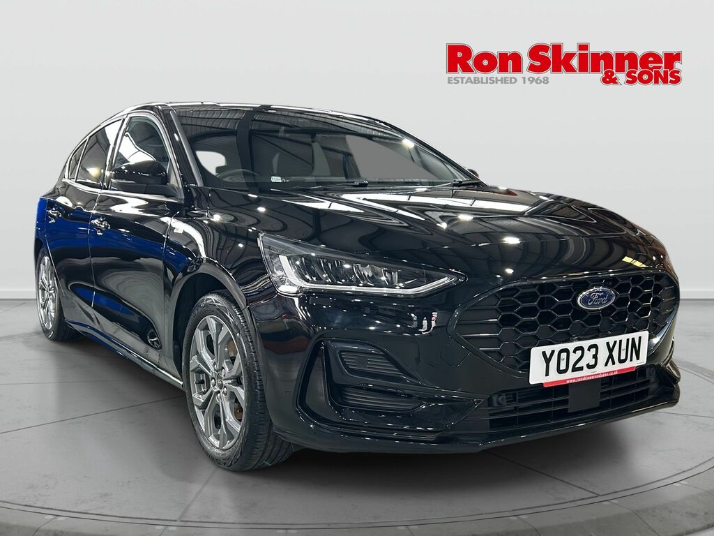 Ford Focus 1.0T Ecoboost St-line Hatchback Black