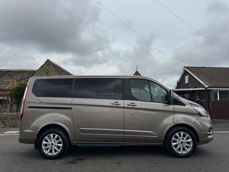 Ford Tourneo Custom Custom Titanium Black #2