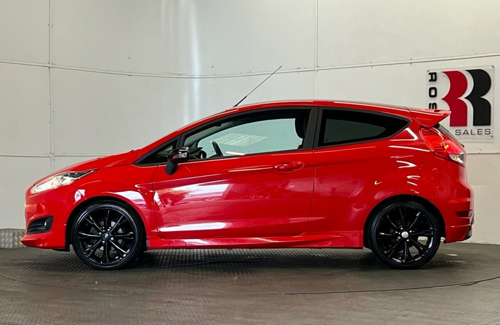Ford Fiesta Hatchback SP15UGO Red #6