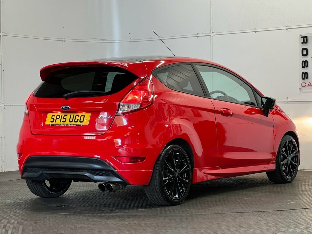 Ford Fiesta Hatchback SP15UGO Red #3