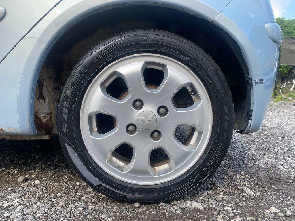 Mitsubishi Colt Hatchback Silver #17