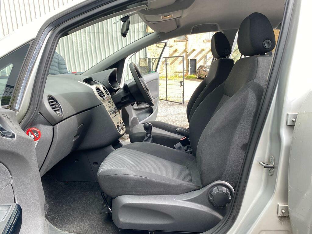 Vauxhall Corsa Active Black #12