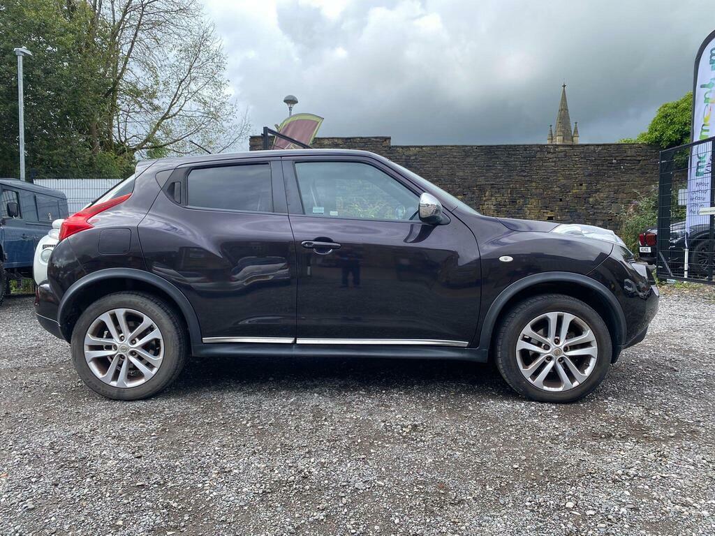Nissan Juke Hatchback Red #21