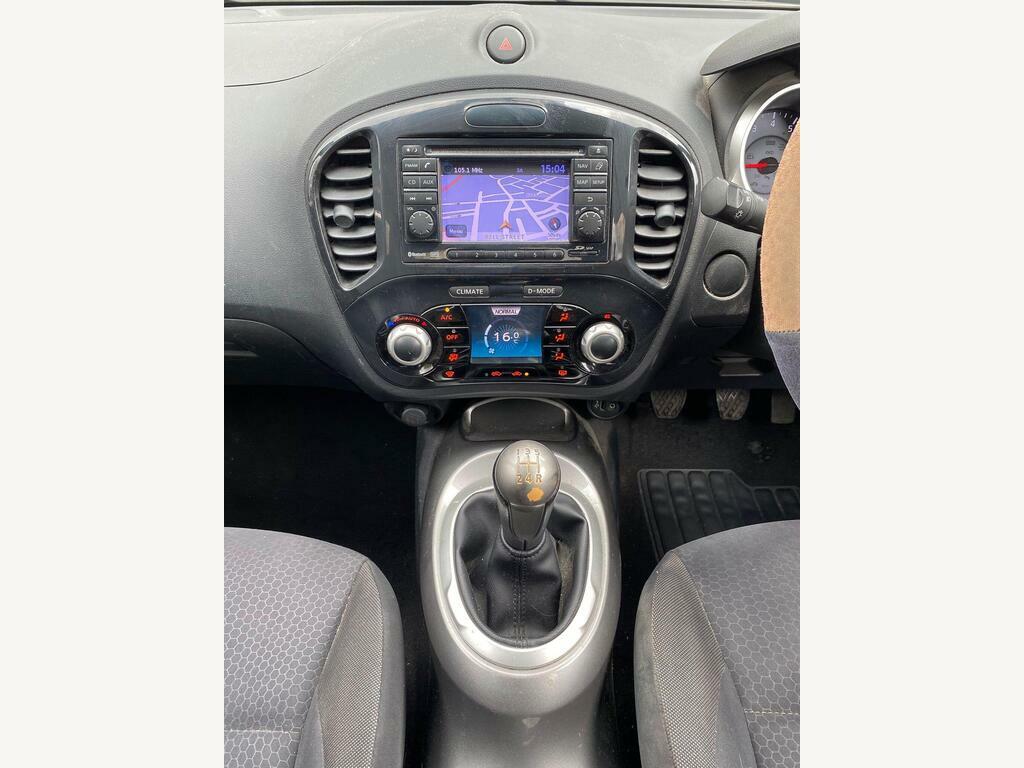 Nissan Juke Hatchback Red #11