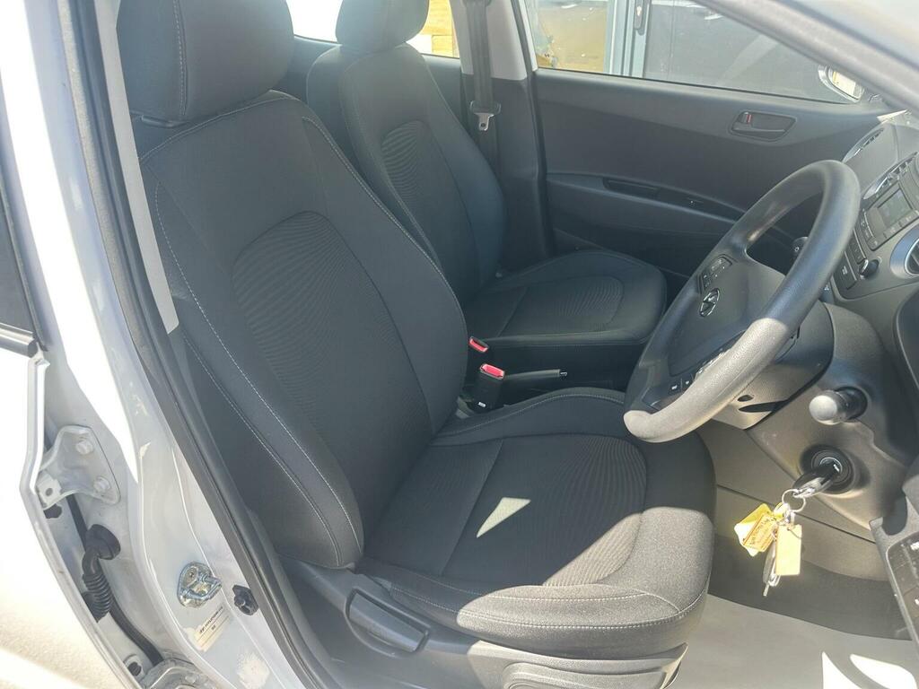 Hyundai I10 1.2 Se Euro 6 White