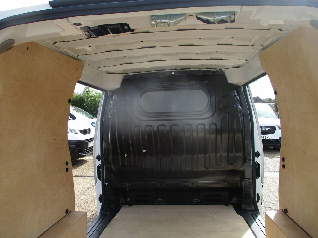Nissan NV200 E Acenta Combi Rapid Plus Black #23