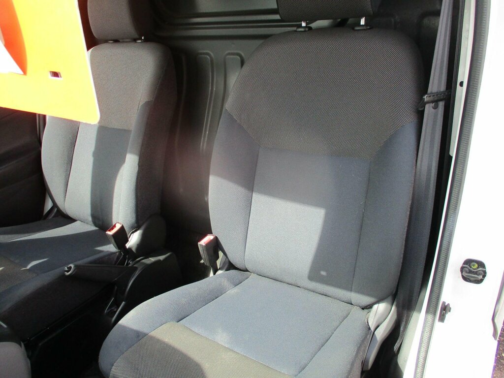 Nissan NV200 E Acenta Combi Rapid Plus Black #13