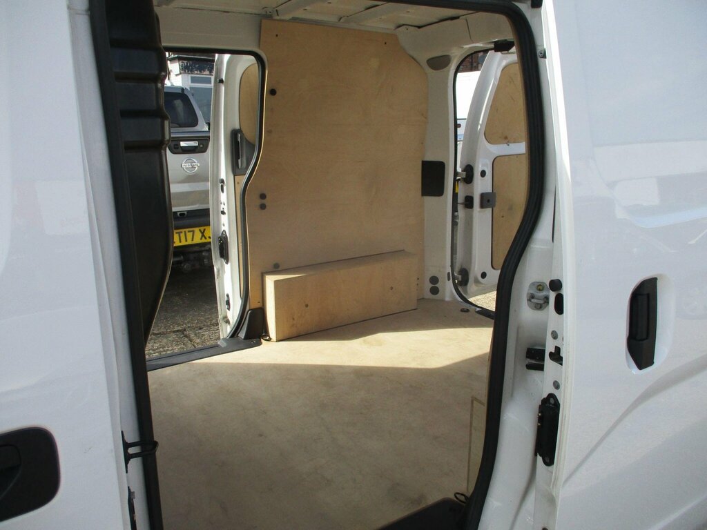 Nissan NV200 E Acenta Combi Rapid Plus Black #21