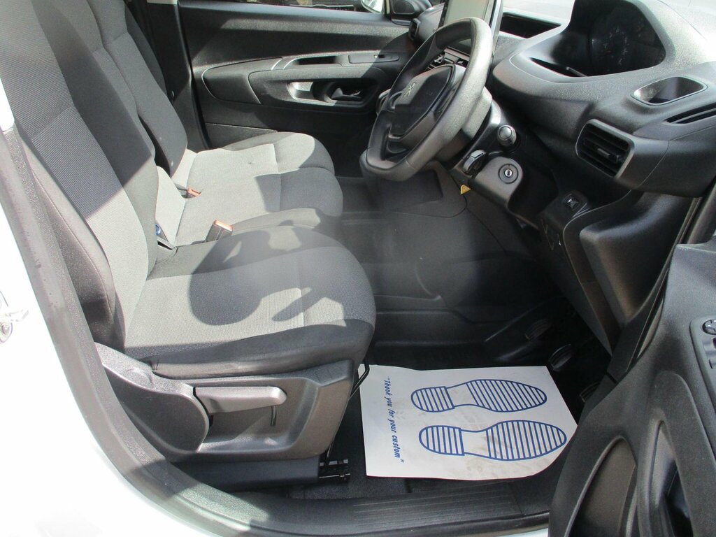 Peugeot Partner Panel Van White #25