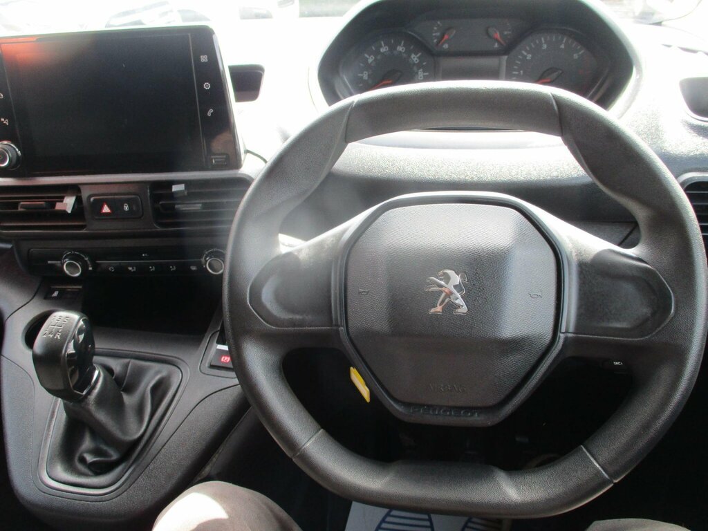 Peugeot Partner Panel Van White #27