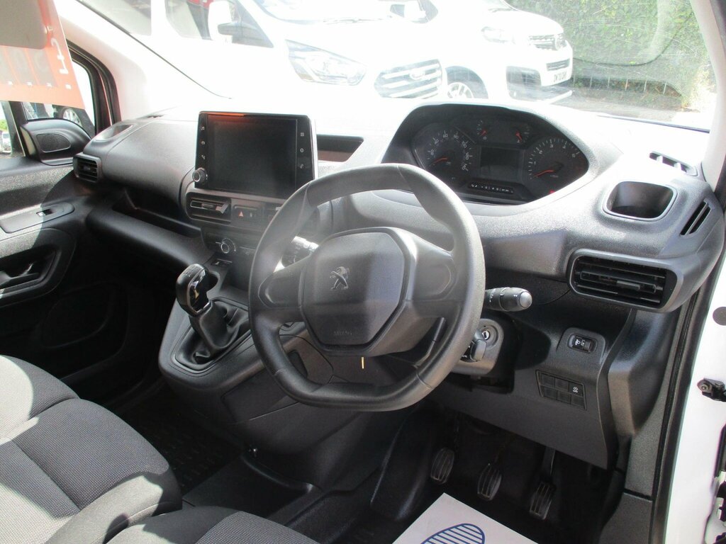 Peugeot Partner Panel Van White #26